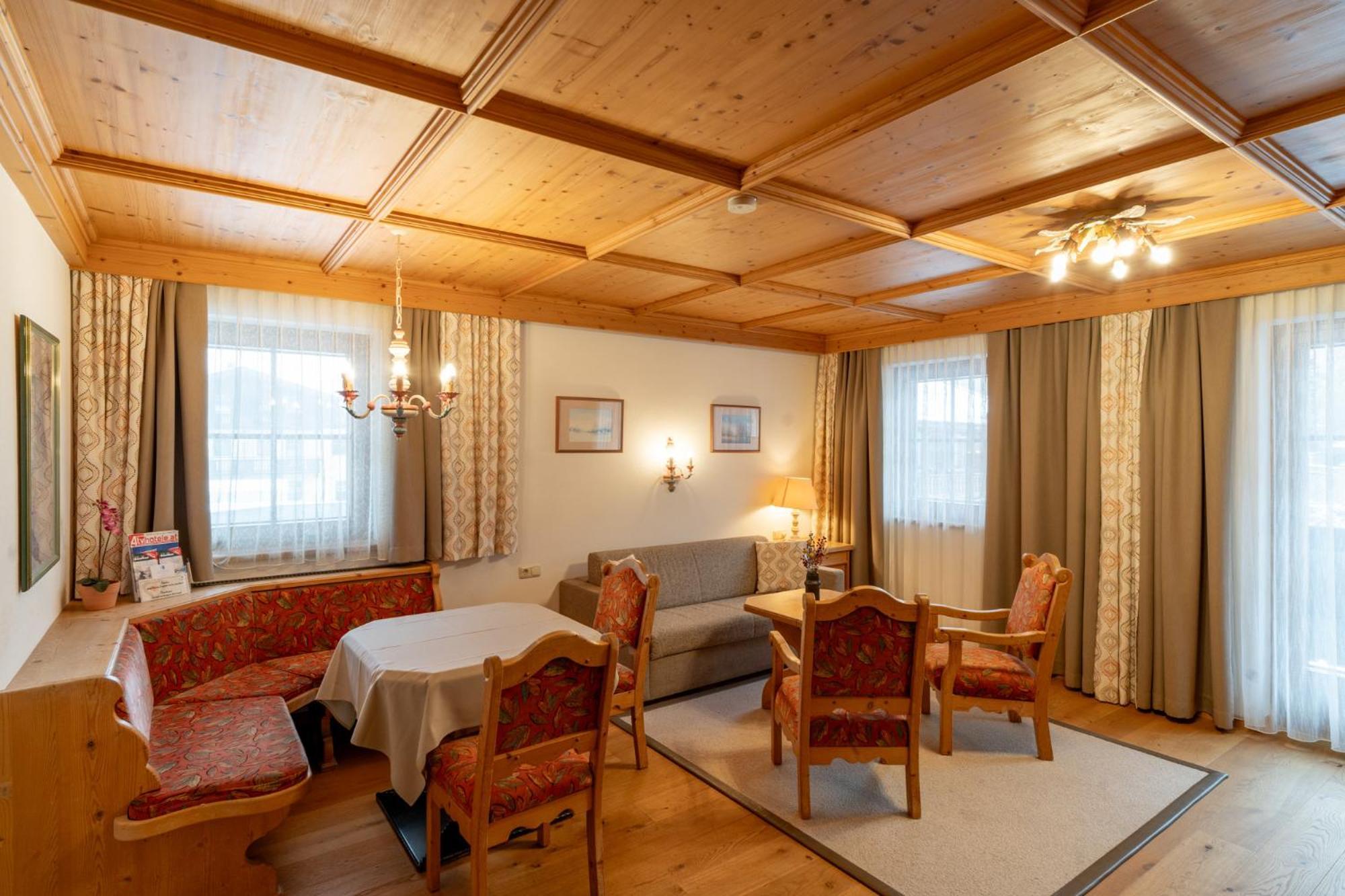 엘마우 Haus Garden B&B 외부 사진